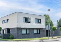 Vielfältig nutzbares Einfamilienhaus mit großzügigem Grundstück in Heimersdorf