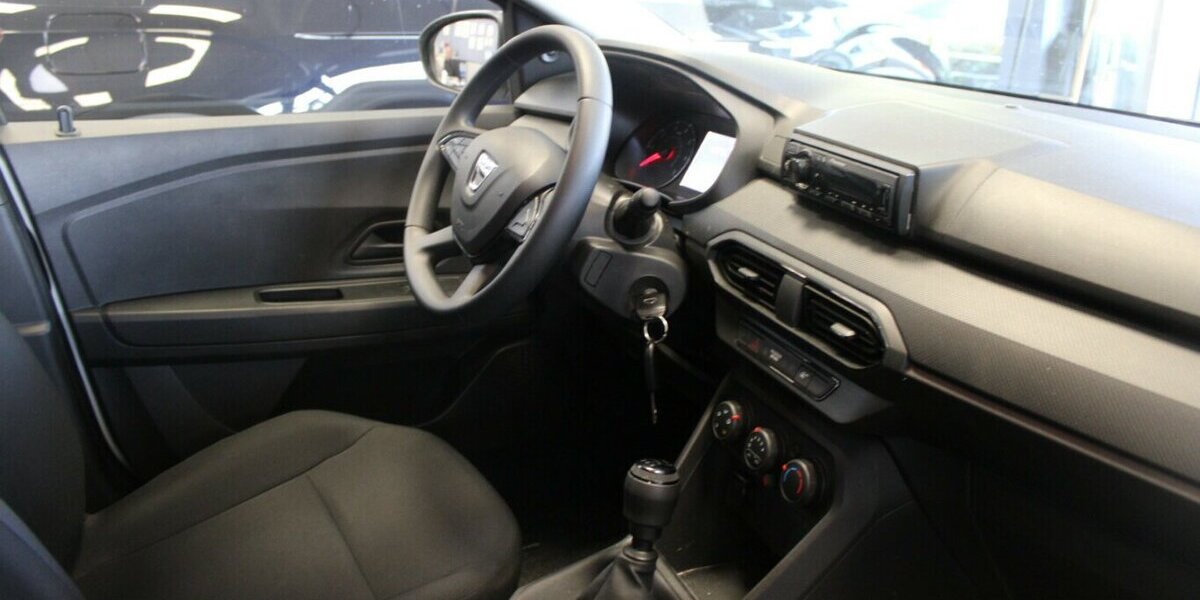 Dacia Sandero 1.0 - 5-Türig - 53.076 km 8.980 &euro; Euskirchen 53881