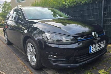 VW Golf 112.000 km 10.500 &euro; Bonn 53127