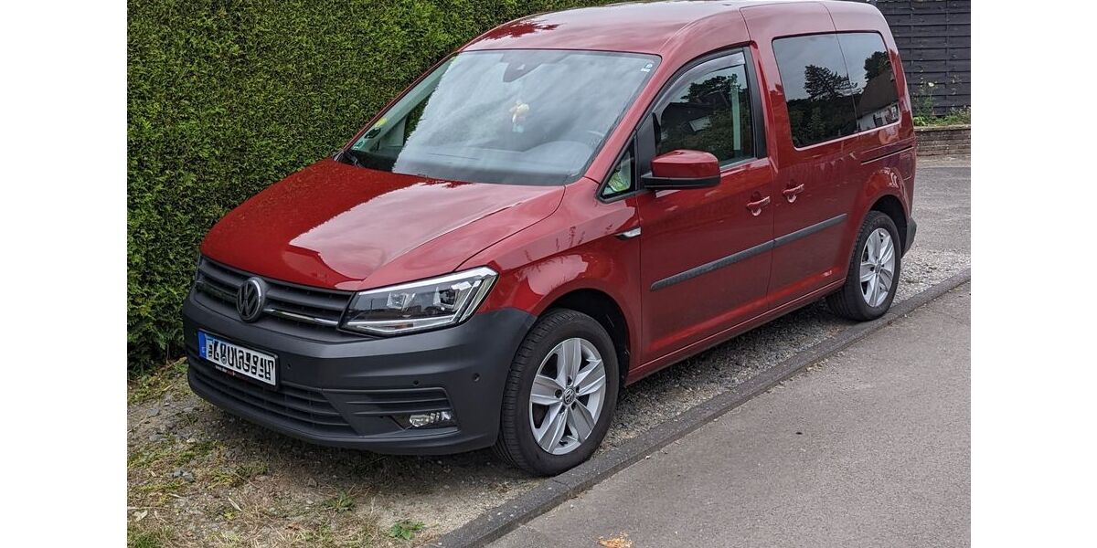 VW Caddy 152.000 km 13.900 &euro; Bergisch Gladbach 51467