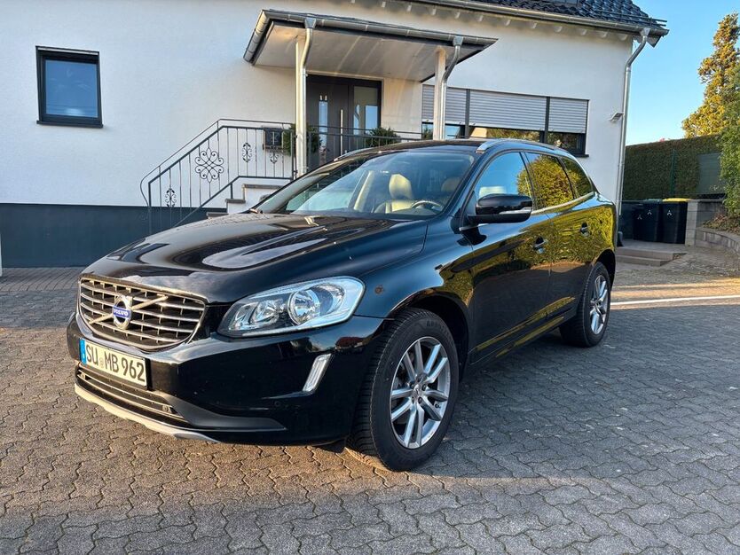 Volvo XC60 46.999 km 20.500 € Hennef 53773