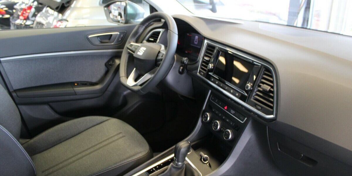 Seat Ateca 1.5 TSI ACT DSG OPF Style 14.102 km 26.980 &euro; Euskirchen 53881