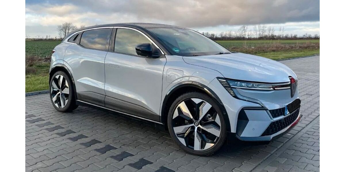 Renault Megane E-TECH 65.000 km 27.499 &euro; Königswinter 53639