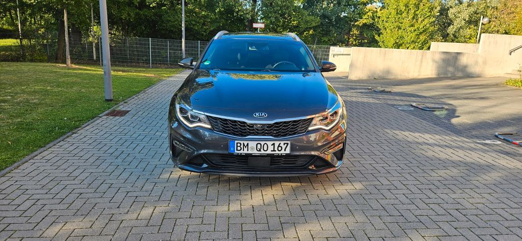 Kia Optima 84.000 km 16.799 € Wesseling 50389