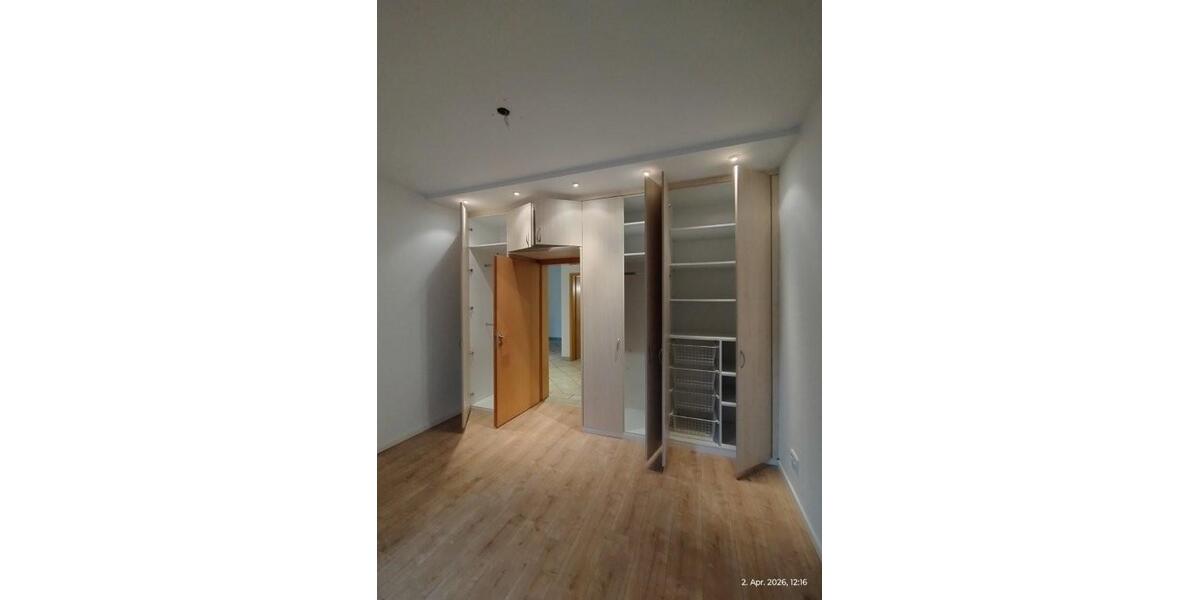 Köln-Junkersdorf, schiclke 3-Zimmer Wohnung mit Kamin, großer Terrasse und TG-Stellplatz - Terrassenwohnung Köln Junkersdorf | Angebot:26181670