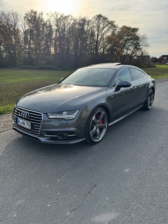Audi A7 149.999 km 27.419 € Köln 51145