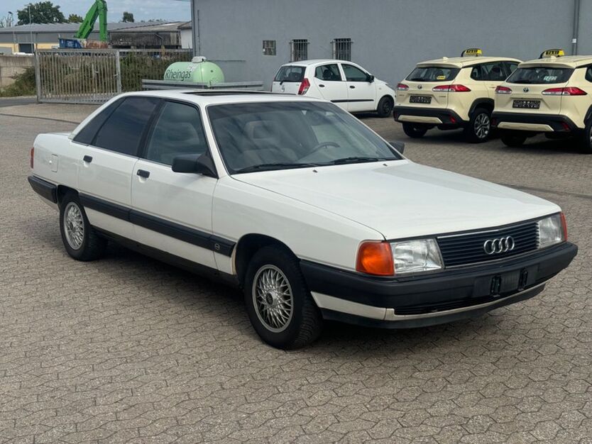 Audi 100 117.690 km 2.950 € Bornheim 53332