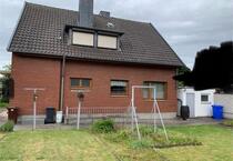 Freistehendes Ein Zwei Familienhaus zimmer