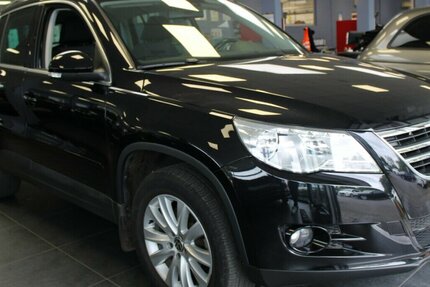 VW Tiguan 2.0 TDI Aut. - Panorama - AHK - 87.627 km 11.480 &euro; Euskirchen 53881