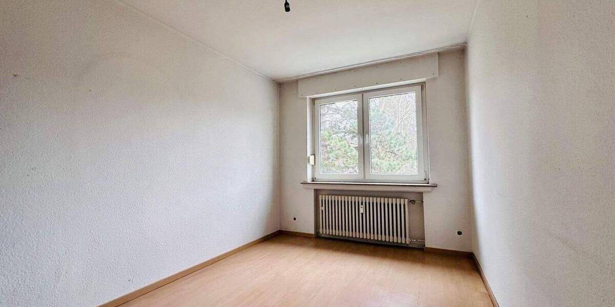 Etagenwohnung Erftstadt Liblar - 3 Zimmer, 73 m&sup2;, 179.000&euro; | Angebot:24750073