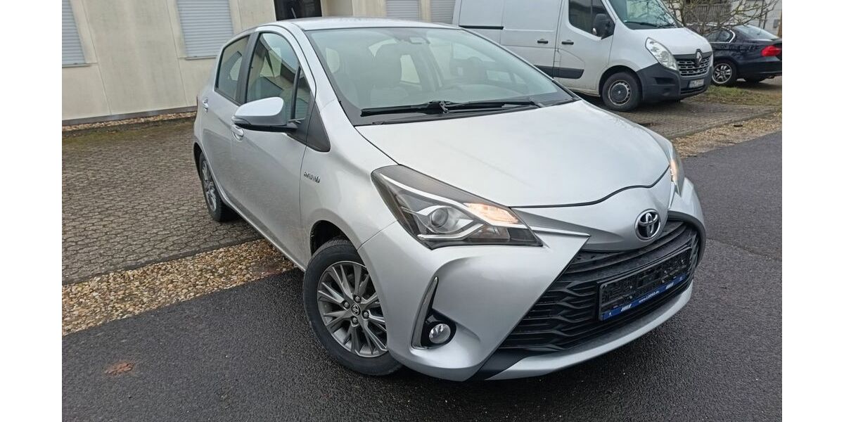 Toyota Yaris 59.000 km 13.900 &euro; Erftstadt 50374