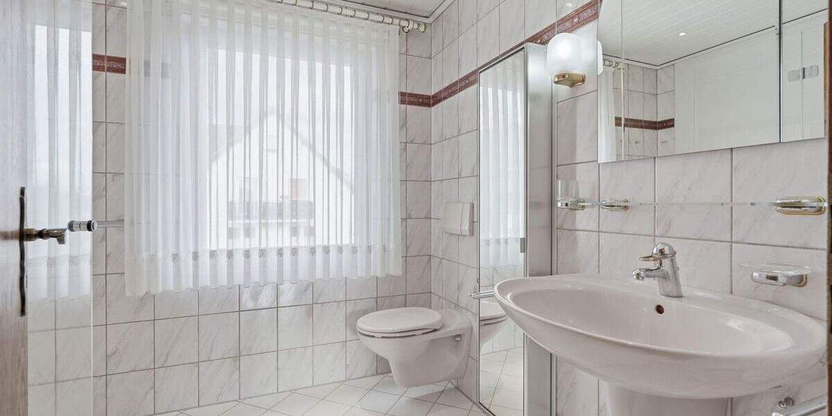 Doppelhaushälfte Wachtberg Villip - 6 Zimmer, 130 m&sup2;, 365.000&euro; | Angebot:25835503