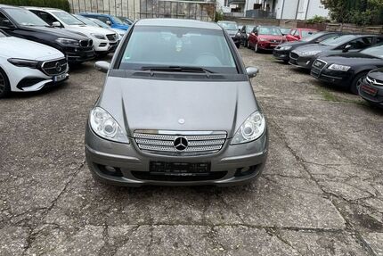 Mercedes A 200