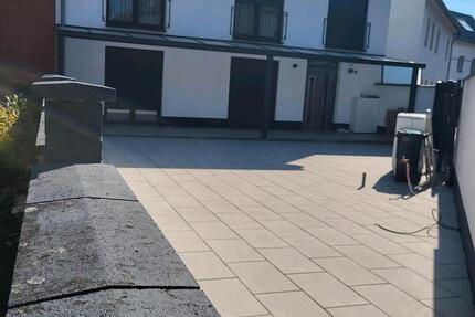 Sehr gepflegtes Zweifamilienhaus in bonn