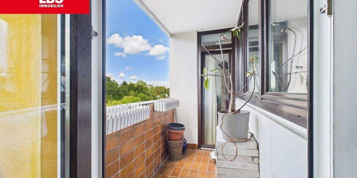 Etagenwohnung Bonn Poppelsdorf - 3 Zimmer, 83 m&sup2;, 235.000&euro; | Angebot:24450254