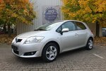 Toyota Auris 1.6i SOL ALLE INSPEKTIONEN GARAGENWAGEN 174.885 km 4.998 &euro; Köln 50858
