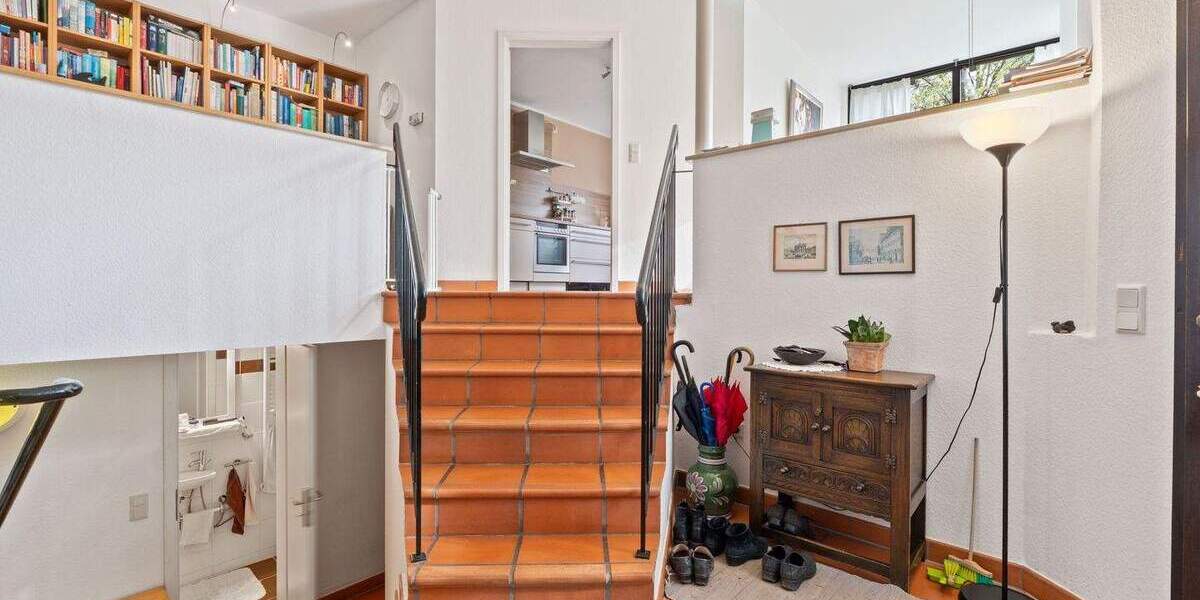 Reihenendhaus Bonn Brüser Berg - 7 Zimmer, 180 m&sup2;, 689.000&euro; | Angebot:25835504