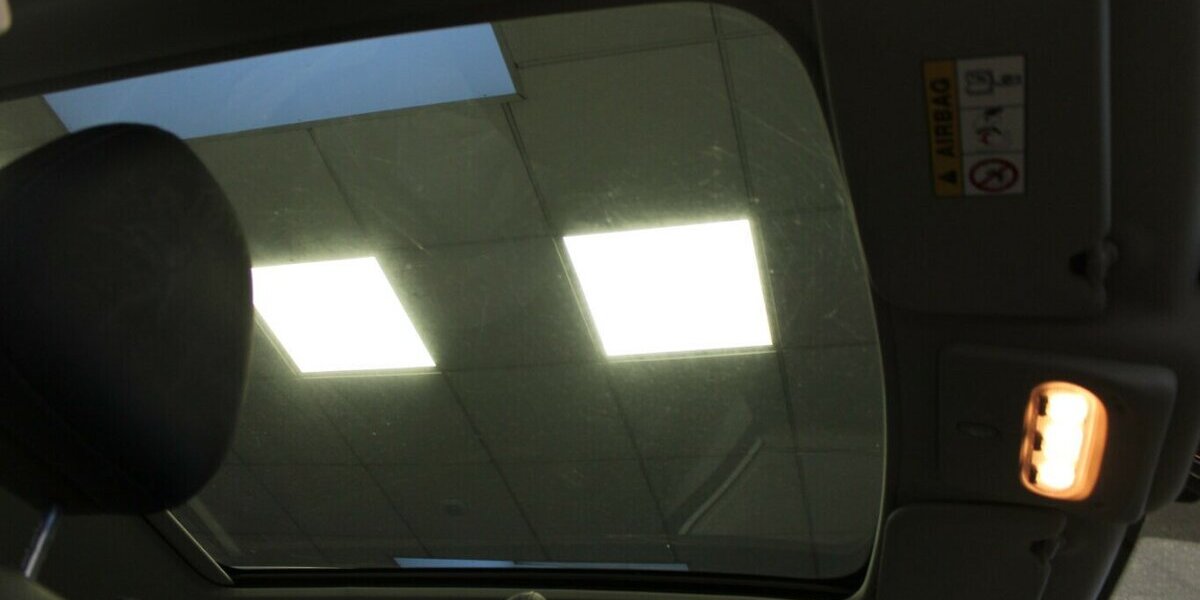 Nissan Qashqai 1.2 DIG-T 2WD Aut. - Panorma - 101.196 km 14.980 &euro; Euskirchen 53881