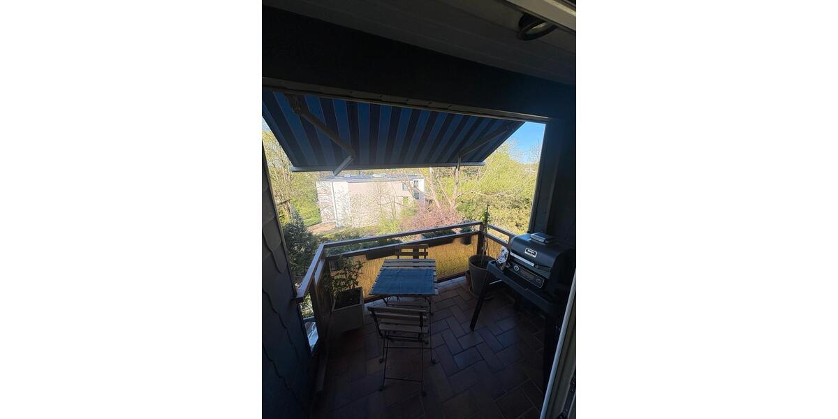 Dachgeschoßwohnung Köln Mülheim - 2 Zimmer, 45 m&sup2;, 210.000&euro; | Angebot:24811773