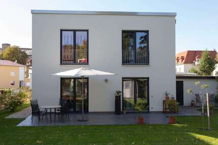Haus Köln Lindenthal - 4 Zimmer, 130 m&sup2;, 888.888&euro; | Angebot:26854546