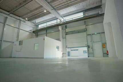 Halle in Bonn 3.700 € 390 m² zimmer