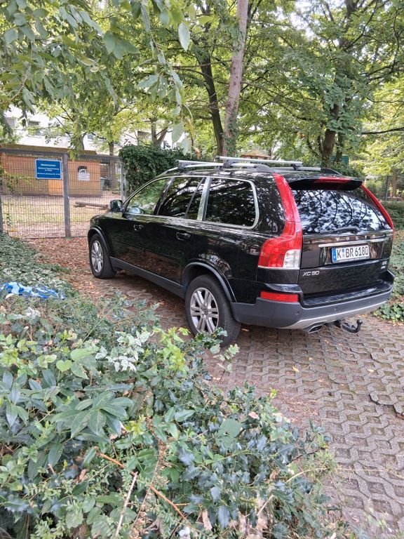 Volvo XC90 249.000 km 9.990 € Köln 50670