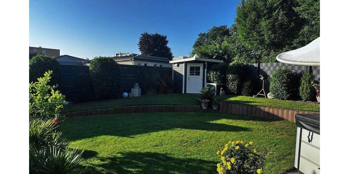 Reihenendhaus Rheinbach - 7 Zimmer, 170 m&sup2;, 699.000&euro; | Angebot:24636553