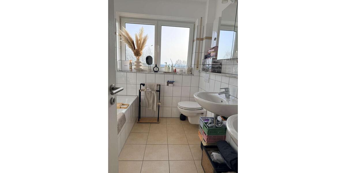 Einfamilienhaus Wachtberg - 3 Zimmer, 126 m&sup2;, 1.260&euro; | Angebot:25882820