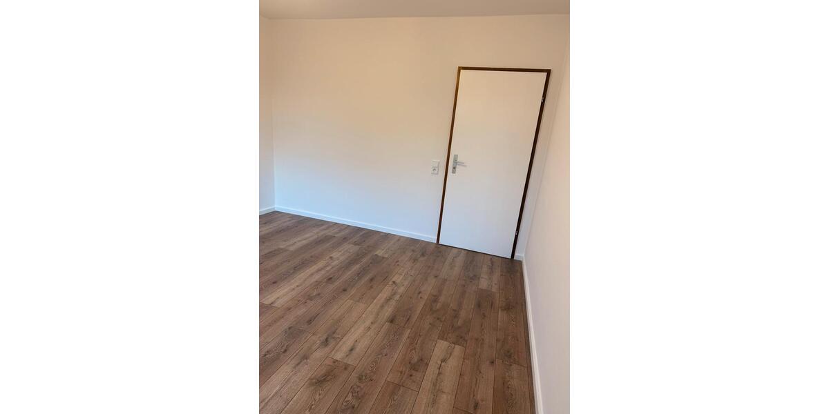 Etagenwohnung Erftstadt - 2 Zimmer, 51 m&sup2;, 690&euro; | Angebot:24780209