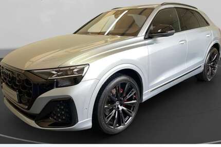 Audi Q8 11.400 km 105.880 € Köln 50823