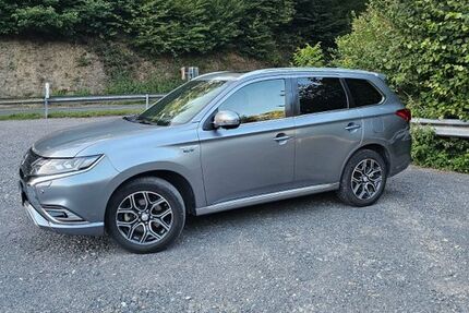 Mitsubishi Outlander 118.500 km 17.999 &euro; Neustadt 53577