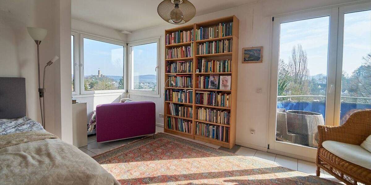 Etagenwohnung Bonn Schweinheim - 5 Zimmer, 174 m&sup2;, 695.000&euro; | Angebot:26065980