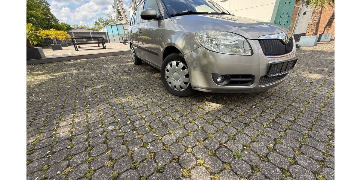 Skoda Fabia 158.000 km 3.400 &euro; Bornheim 53332