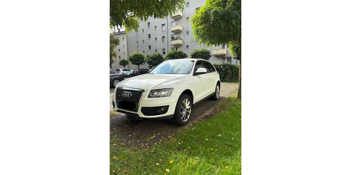 Audi Q5 302.700 km 7.900 &euro; Köln 50670