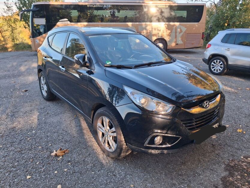Hyundai ix35 225.000 km 7.450 € Brühl 50321
