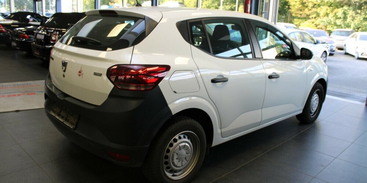 Dacia Sandero 1.0 - 5-Türig - 53.076 km 8.980 &euro; Euskirchen 53881