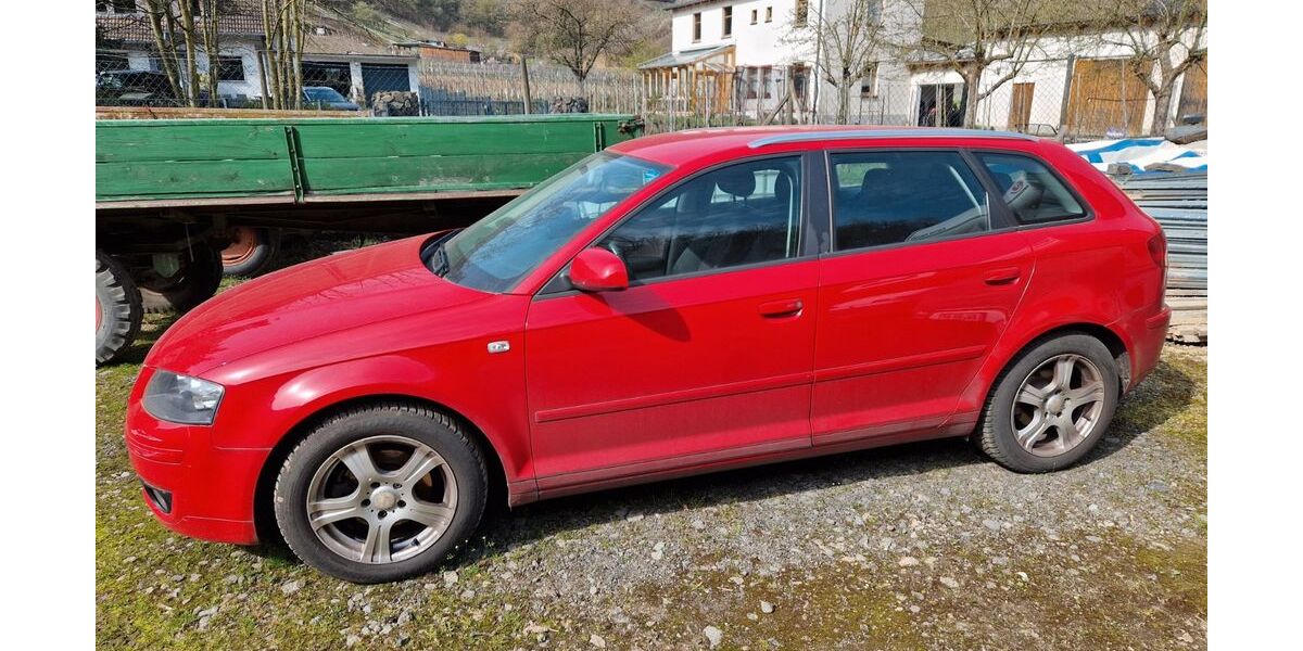 Audi A3 274.000 km 3.000 &euro; Bad neuenahr 53474