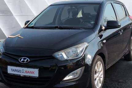 Hyundai i20 84.390 km 6.990 &euro; Troisdorf 53840
