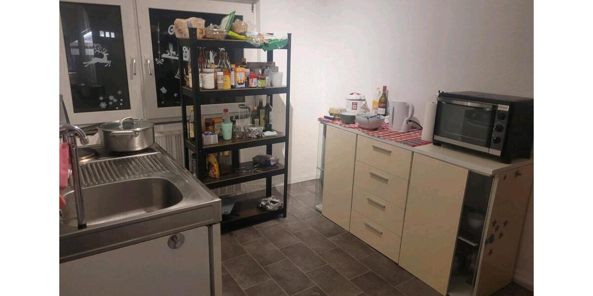 Dachgeschoßwohnung Köln Kalk - 1 Zimmer, 25 m&sup2;, 650&euro; | Angebot:25895254