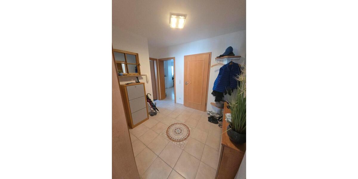 Erdgeschoßwohnung Siegburg - 3 Zimmer, 82 m&sup2;, 335.000&euro; | Angebot:26889478