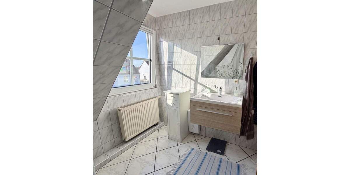 Etagenwohnung Erftstadt Köttingen - 3 Zimmer, 82 m&sup2;, 249.000&euro; | Angebot:25800682