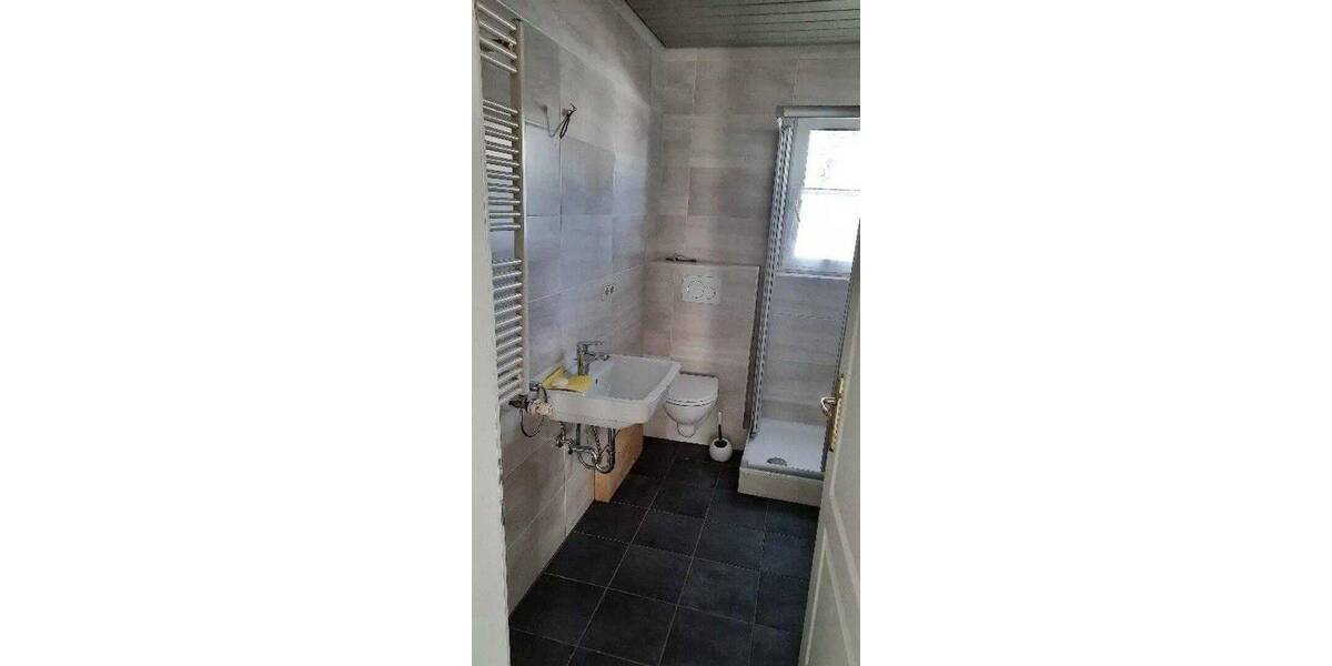 Etagenwohnung Sankt Augustin Ort - 3 Zimmer, 70 m&sup2;, 1.020&euro; | Angebot:26825018