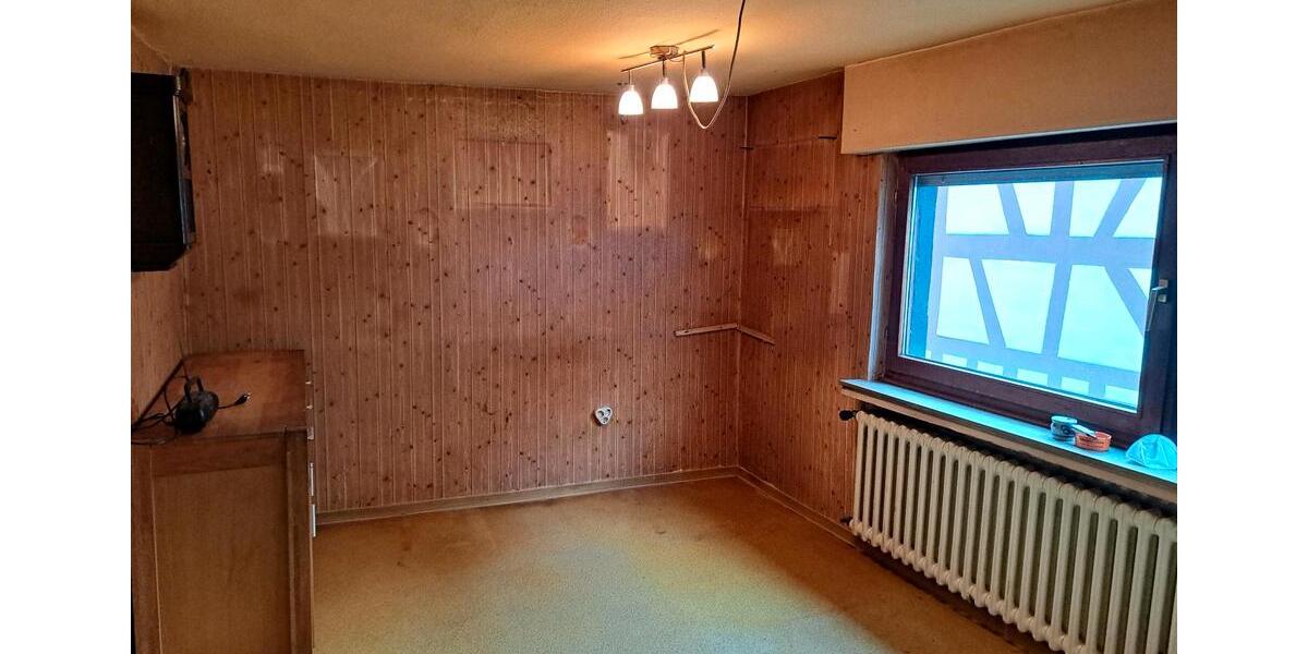 Bauernhaus, Landhaus Grafschaft - 5 Zimmer, 130 m&sup2;, 150.000&euro; | Angebot:24805179