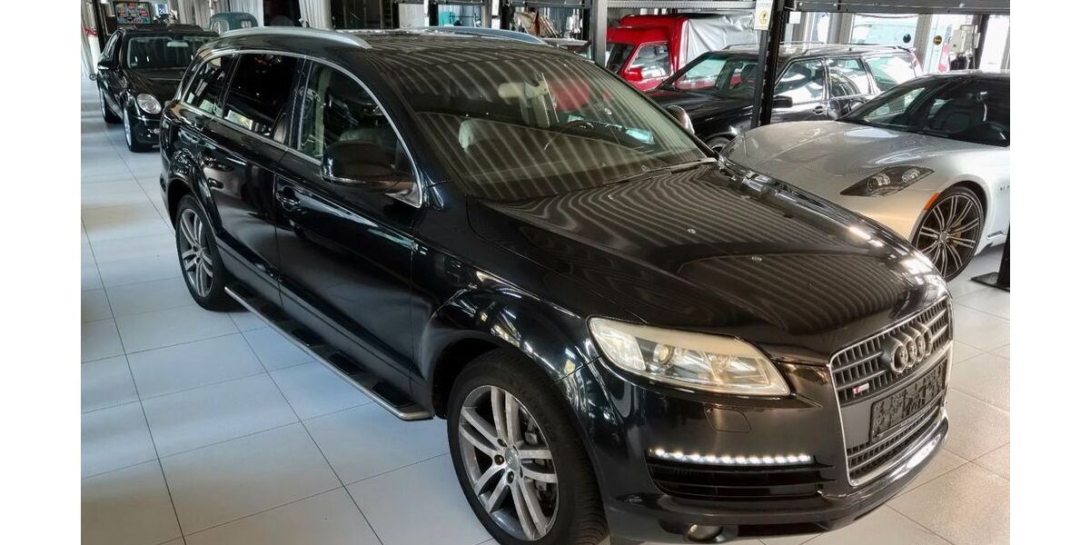 Audi Q7 303.000 km 7.750 &euro; Brühl 50321