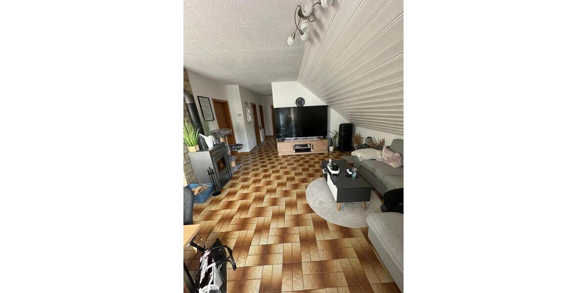 Dachgeschoßwohnung Remagen - 3 Zimmer, 70 m&sup2;, 900&euro; | Angebot:25899507