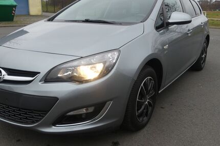 Opel Astra 130.000 km 6.700 &euro; Euskirchen 53881