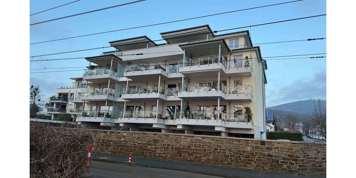 Etagenwohnung Königswinter - 3 Zimmer, 145 m&sup2;, 1.800&euro; | Angebot:24795704