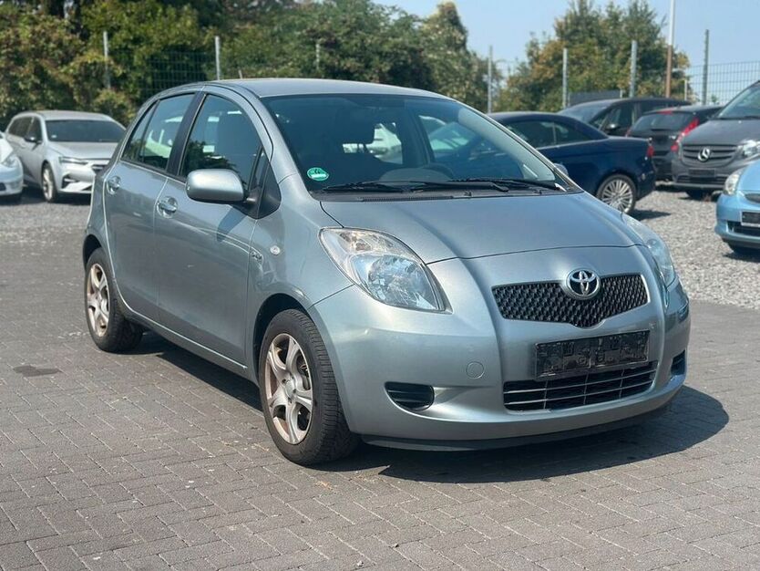 Yaris