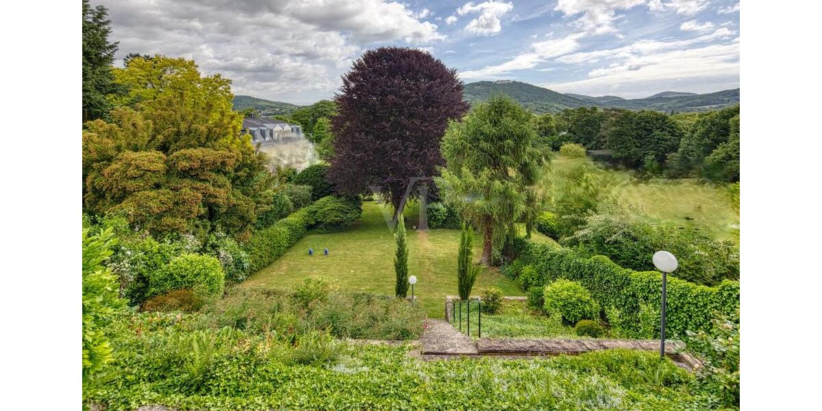 Einfamilienhaus Bonn Lannesdorf - 6 Zimmer, 160 m&sup2;, 3.100&euro; | Angebot:24795046