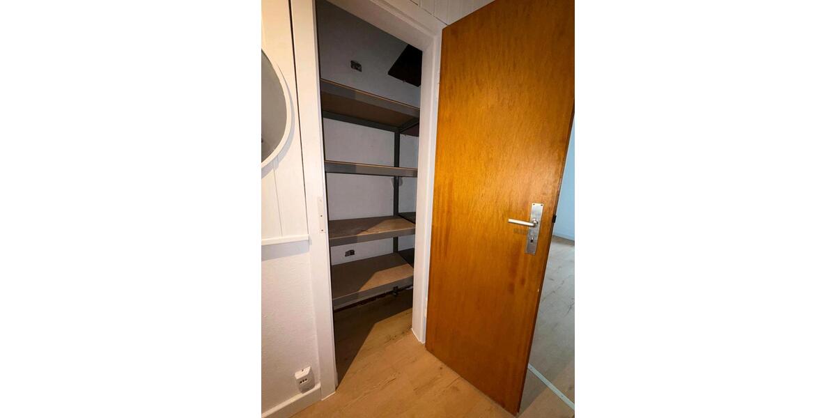 Hochparterre Köln Mülheim - 1 Zimmer, 28 m&sup2;, 850&euro; | Angebot:26464216